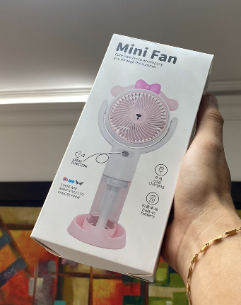 VENTILADOR PORTÁTIL CON HUMIDIFICADOR™